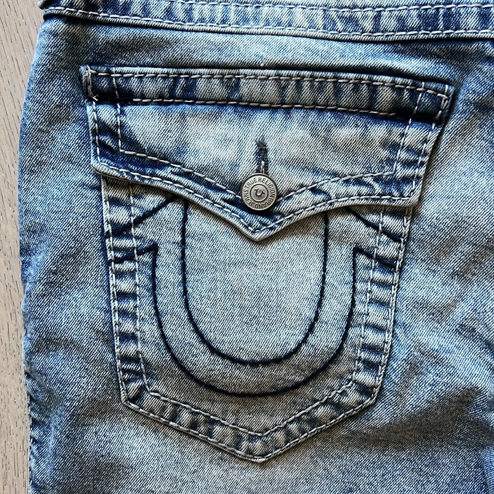 True Religion Rocco Jeans - Picture 7 of 8